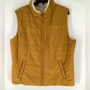 Women's North Face Brown Reversible Sherpa Vest-XL
